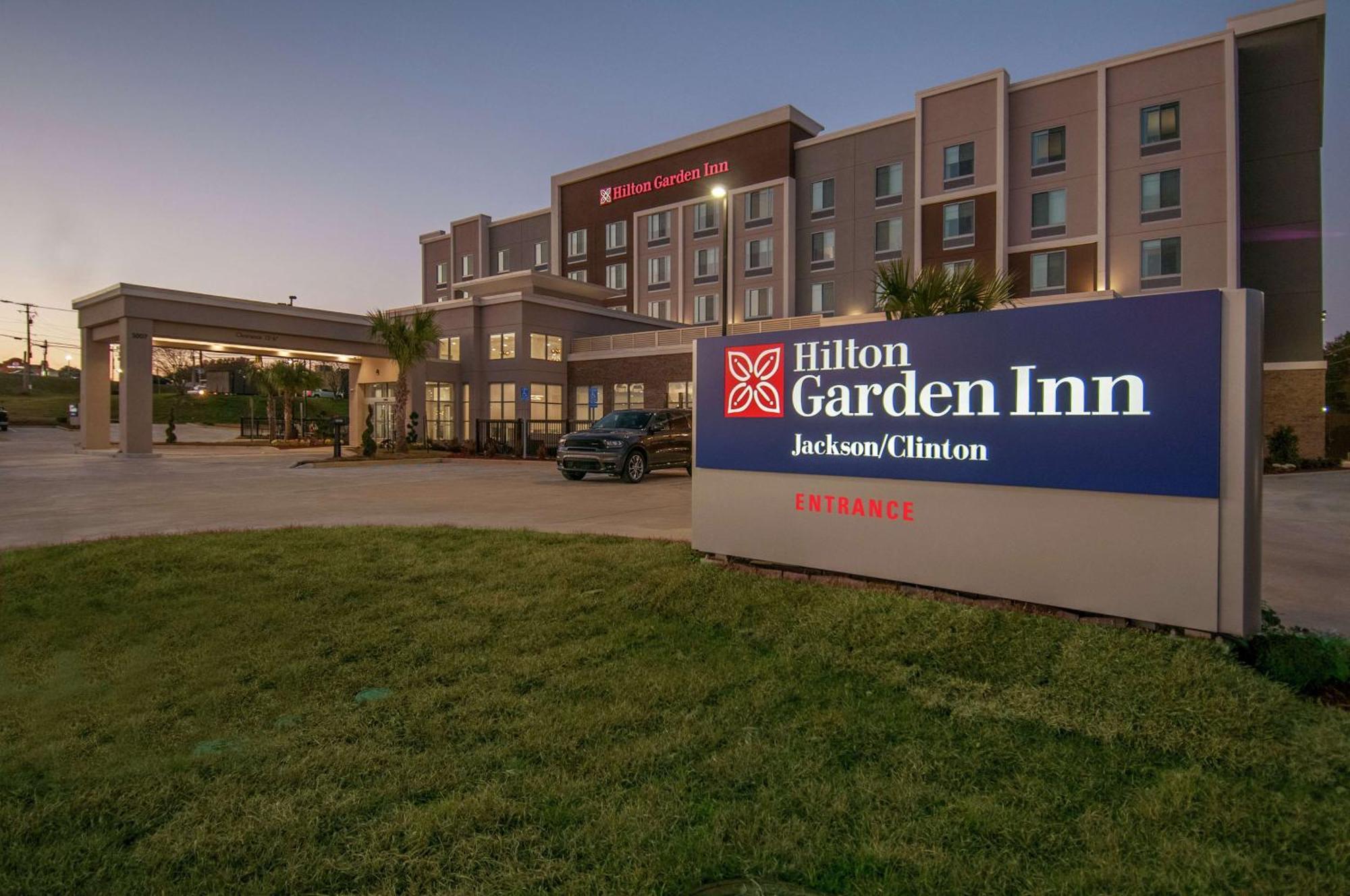 Hilton Garden Inn Jackson/Clinton Kültér fotó